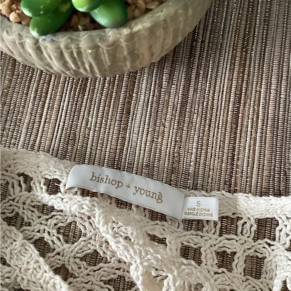 Anthro Bishop + Young Crochet Boho Crop Top - S - Picture 7 of 7